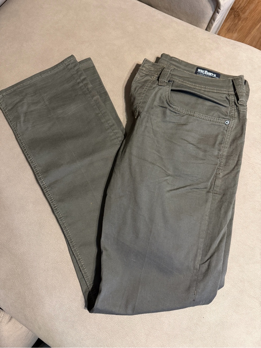 Buffalo David Bitton Olive Straight-Leg Jeans